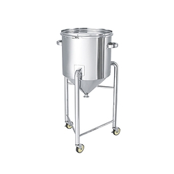 Hopper Type Stainless Steel Airtight Tank, Band Type, With Legs, With L Type Silicone Seal, HT-CTL-L Series