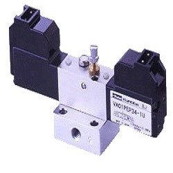 Compact 4 Port 3 Position Direct Acting Solenoid Valve VA01/PEP34A