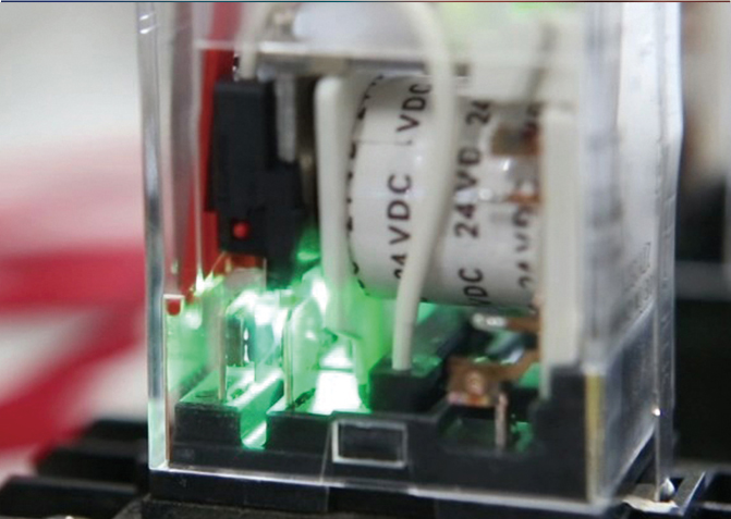 รีเลย์อุตสาหกรรม Omron