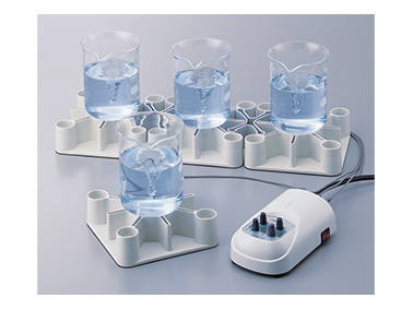 Controller CS-4/CB-4. Four stirrers can be run while controlling the speed for each individually.