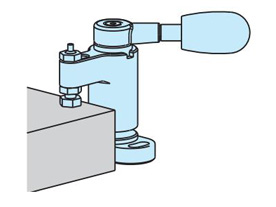 4. Clamp: Turn the lever to clamp.